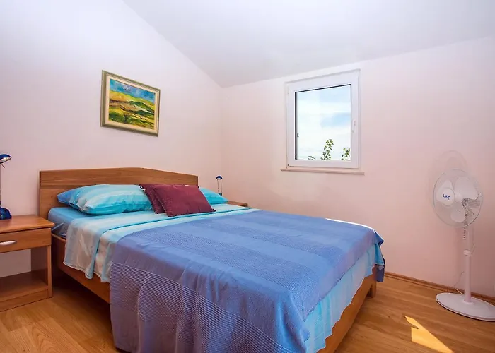 House La Casa Simone Nyaraló